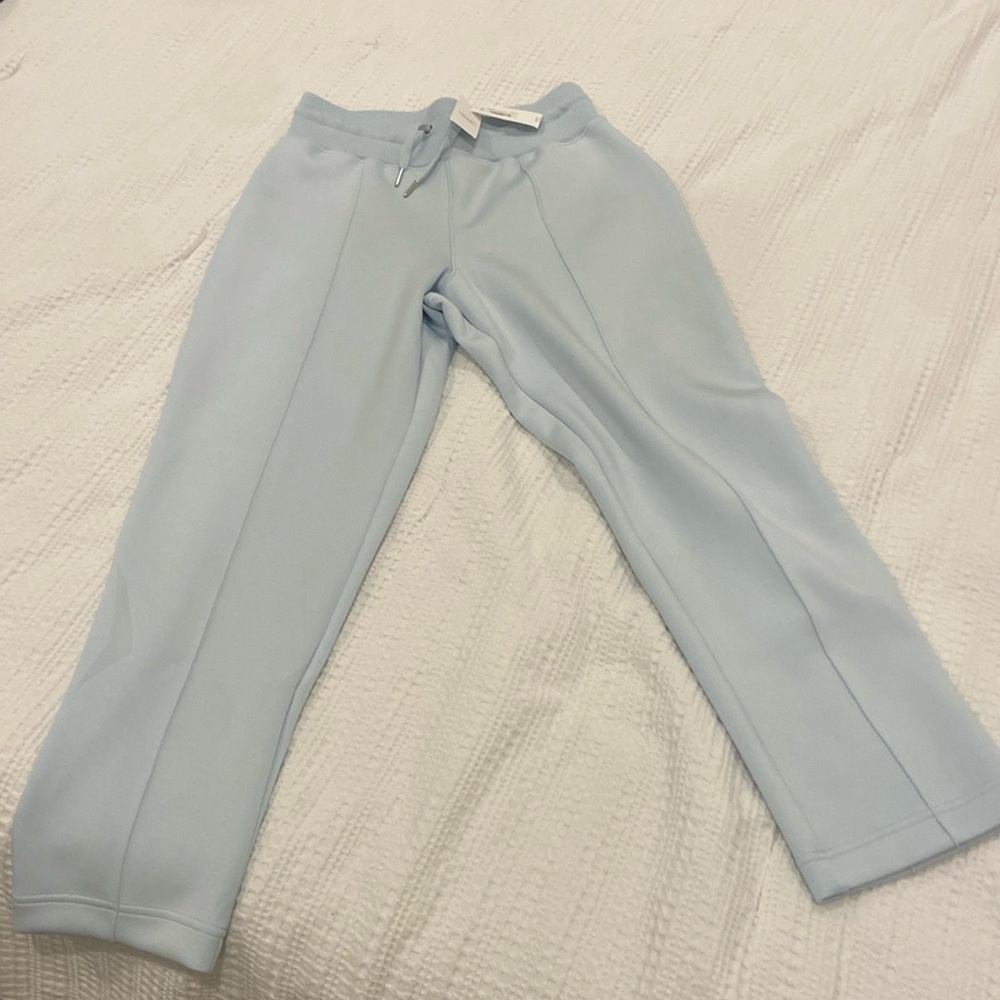 SPANX heavy air tapered pant in sky- NWT size medium